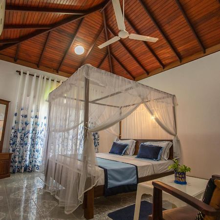 Bed and Breakfast Three Shades Galle Exterior foto