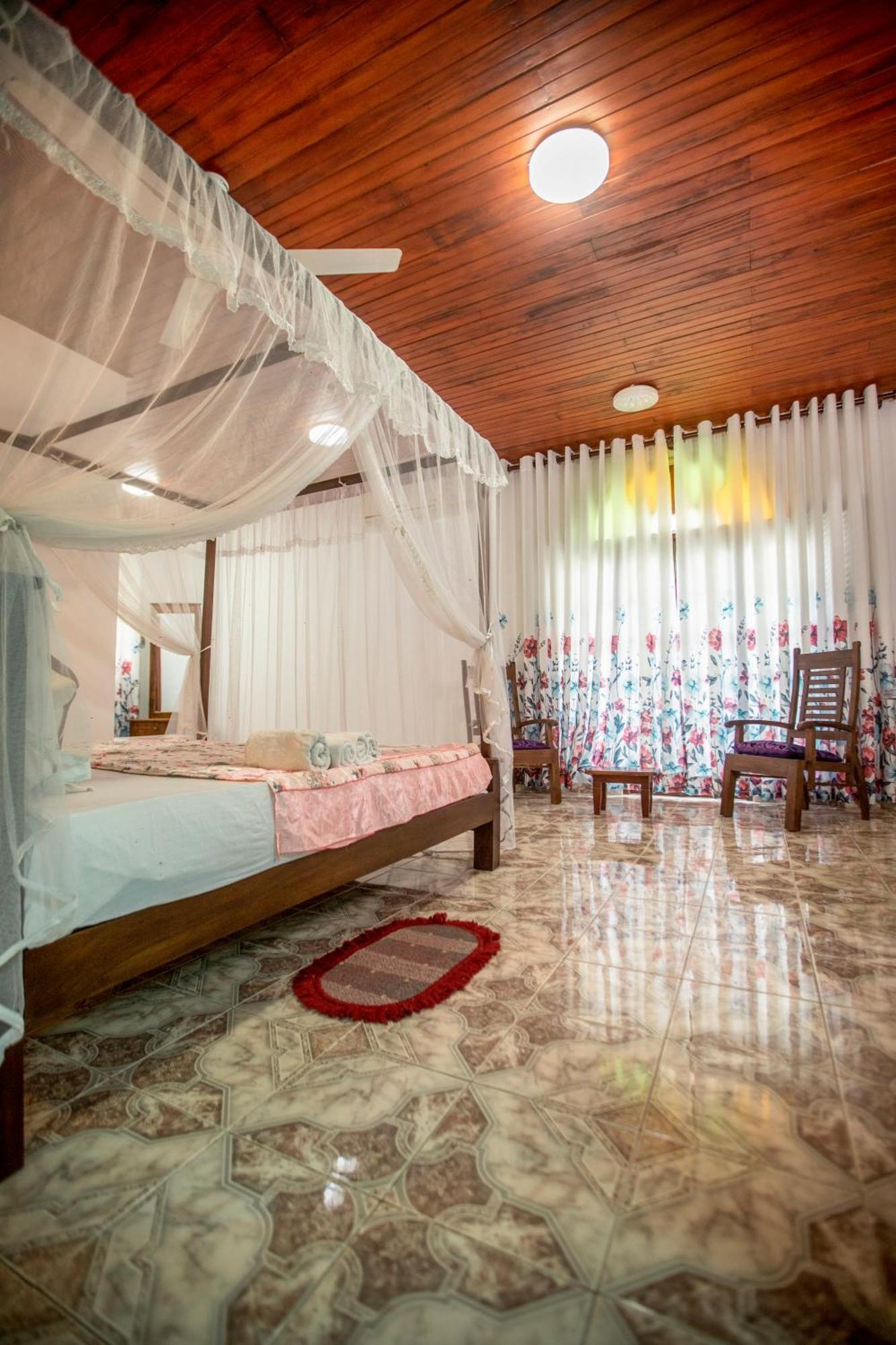 Bed and Breakfast Three Shades Galle Exterior foto