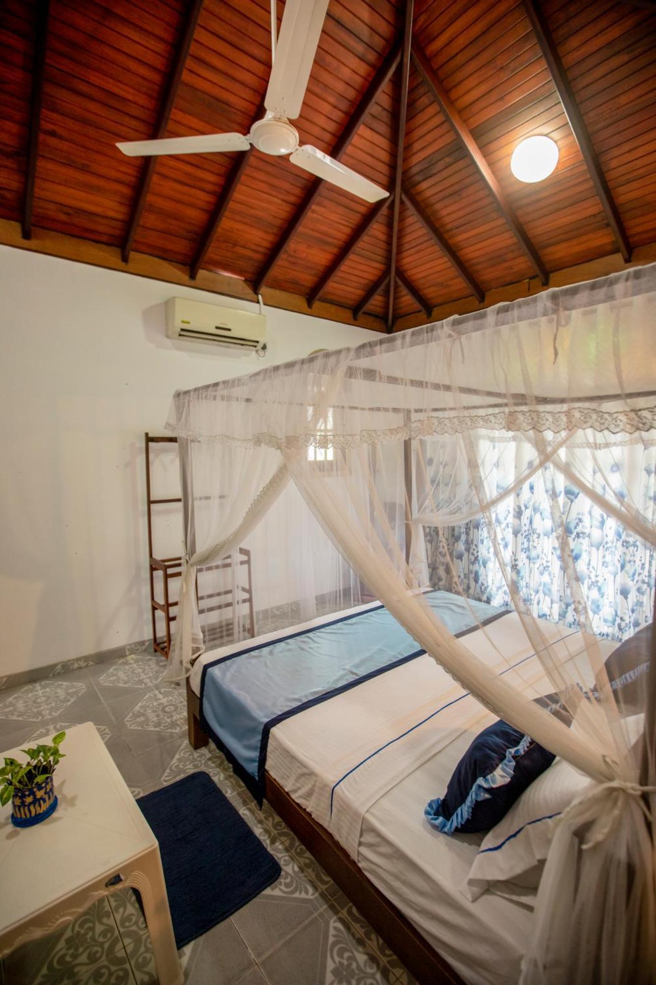 Bed and Breakfast Three Shades Galle Exterior foto