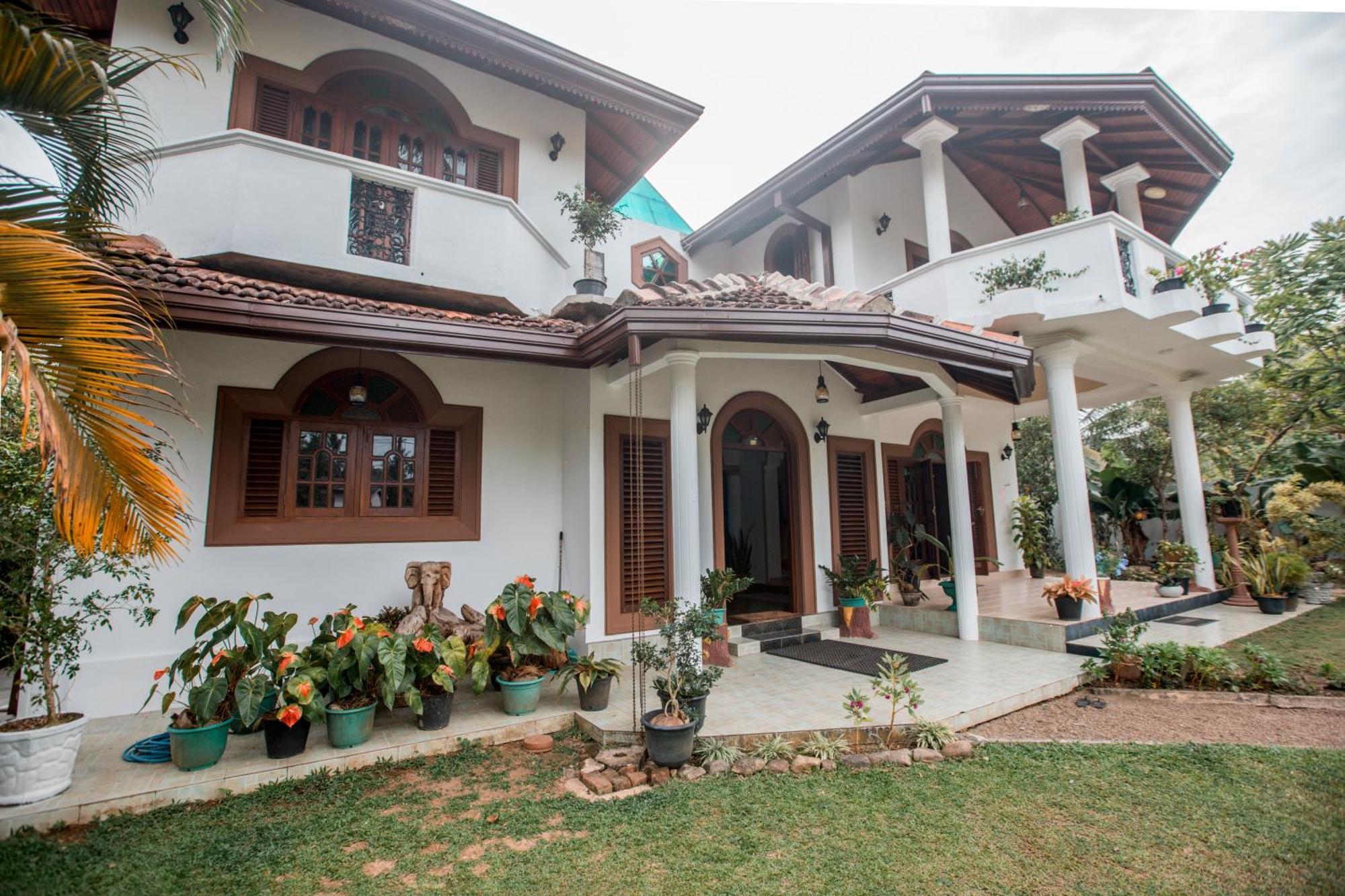 Bed and Breakfast Three Shades Galle Exterior foto